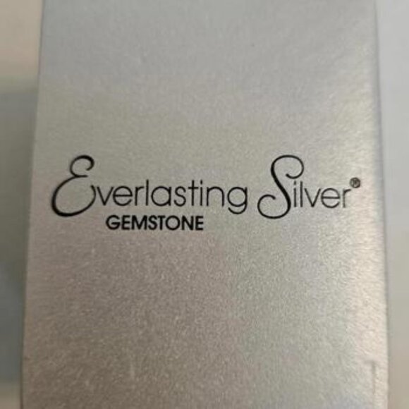 Sterling Silver Emerald and Diamond Accent Earrings NIB - Picture 4 of 4